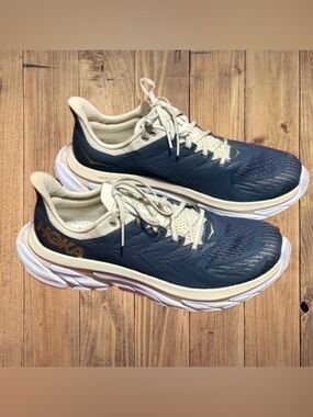 Hoka One One Clifton Edge Mens Size 9.5 Blue Running Shoes Sneakers No Insole